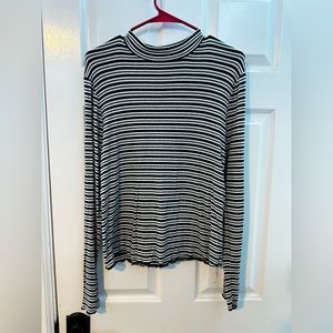 Buckle Brand Long Sleeve